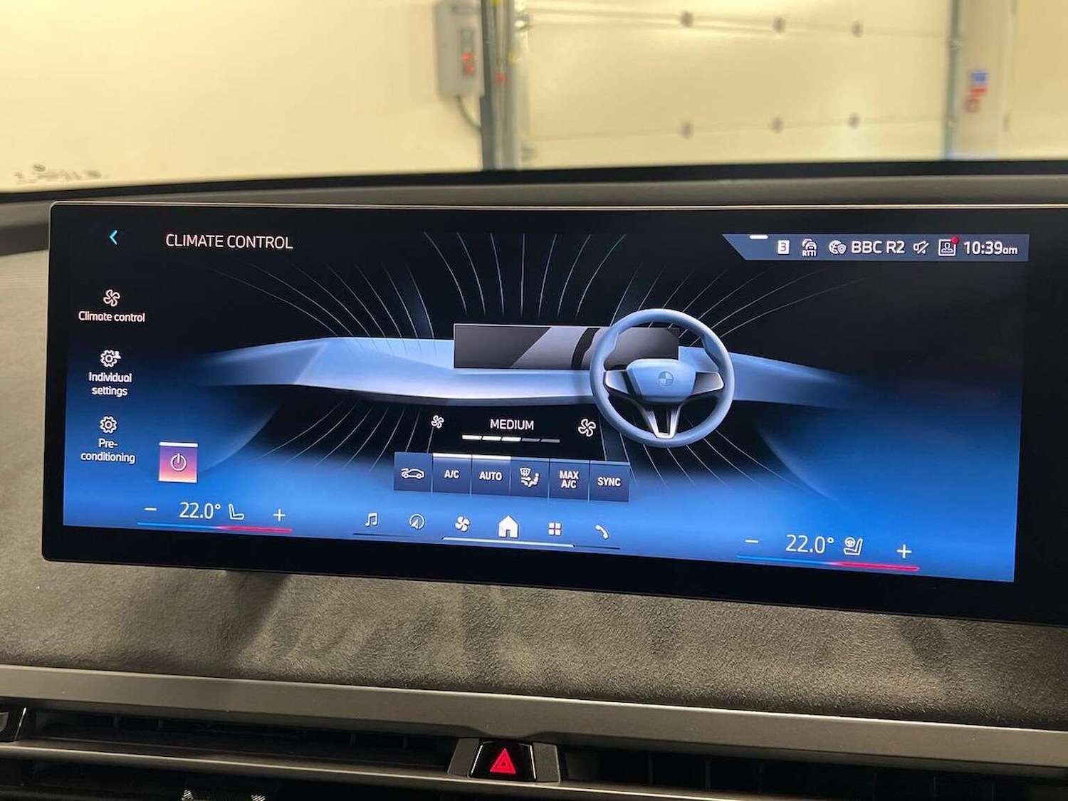 Used BMW iX 2025 for sale - 76605613: Photo 12