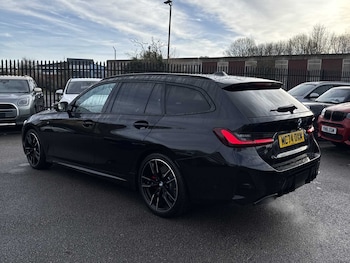 Used BMW 3 Series 2025 for sale - 76935393: Photo