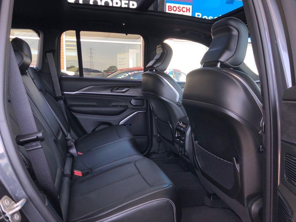 Used Jeep Grand Cherokee 2024 for sale - 76988796: Photo 33