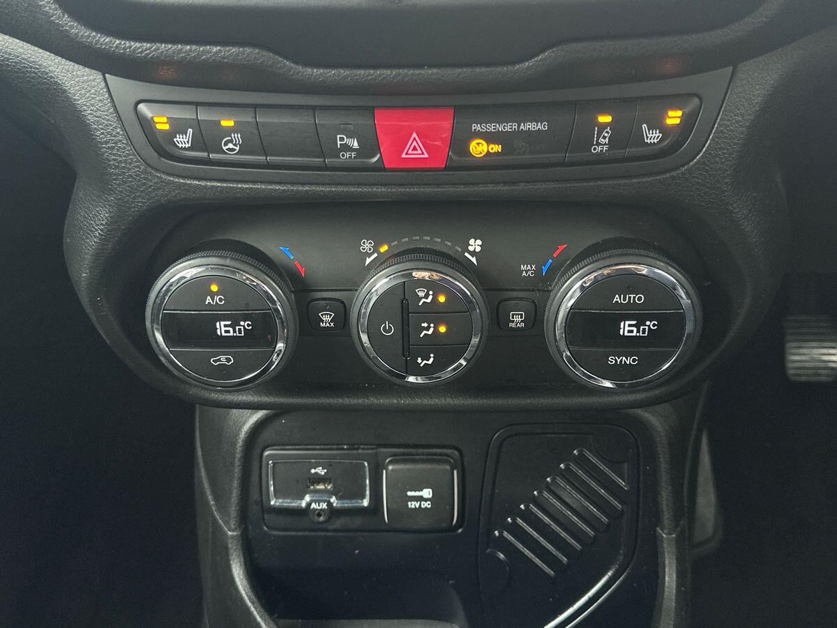 Used Jeep Renegade 2016 for sale - 76284338: Photo 24