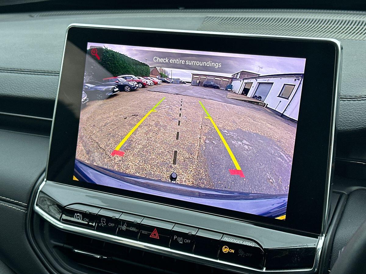 Used Jeep Compass 2024 for sale - 76839876: Photo 30