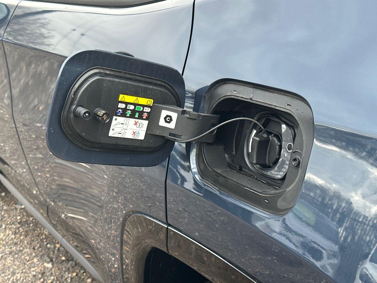 Used Jeep Compass 2024 for sale - 76839876: Photo 35