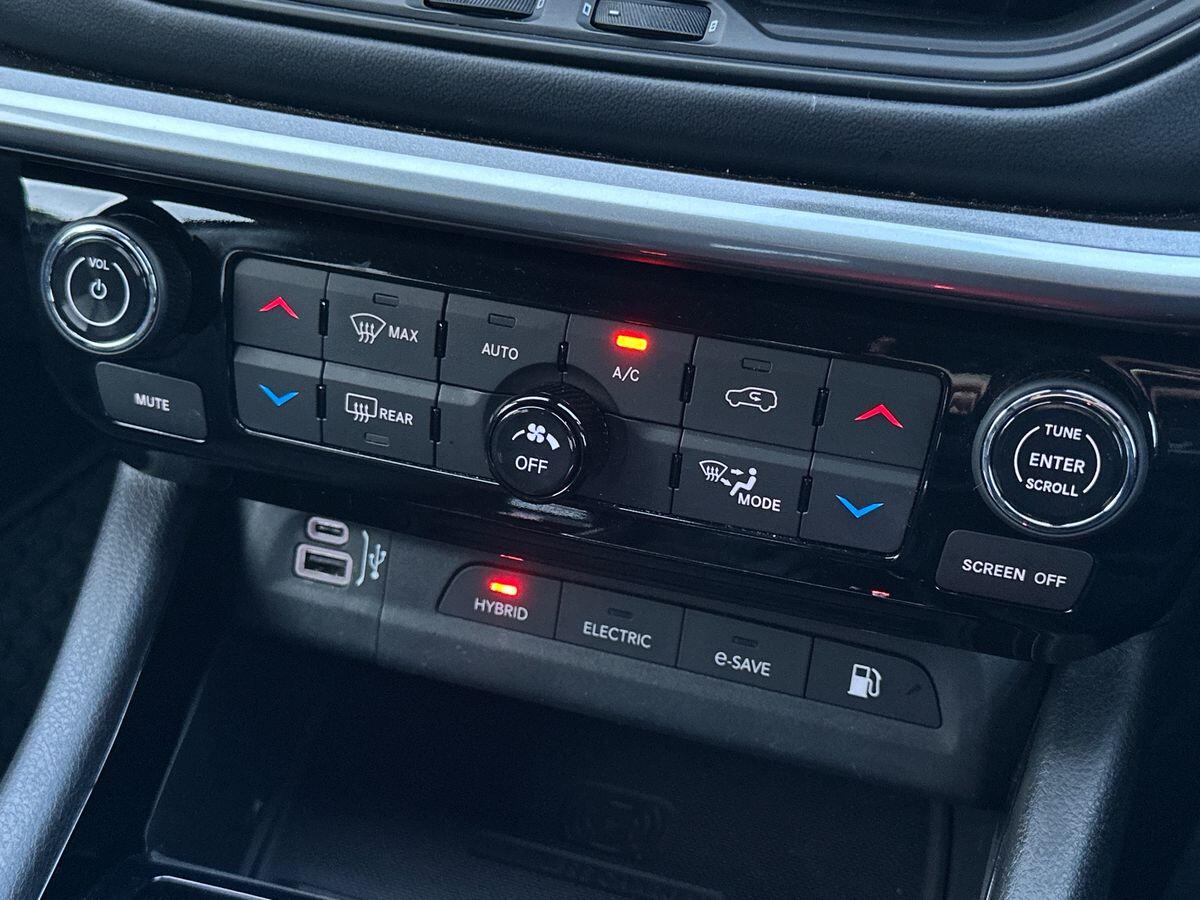 Used Jeep Compass 2024 for sale - 76839420: Photo 27