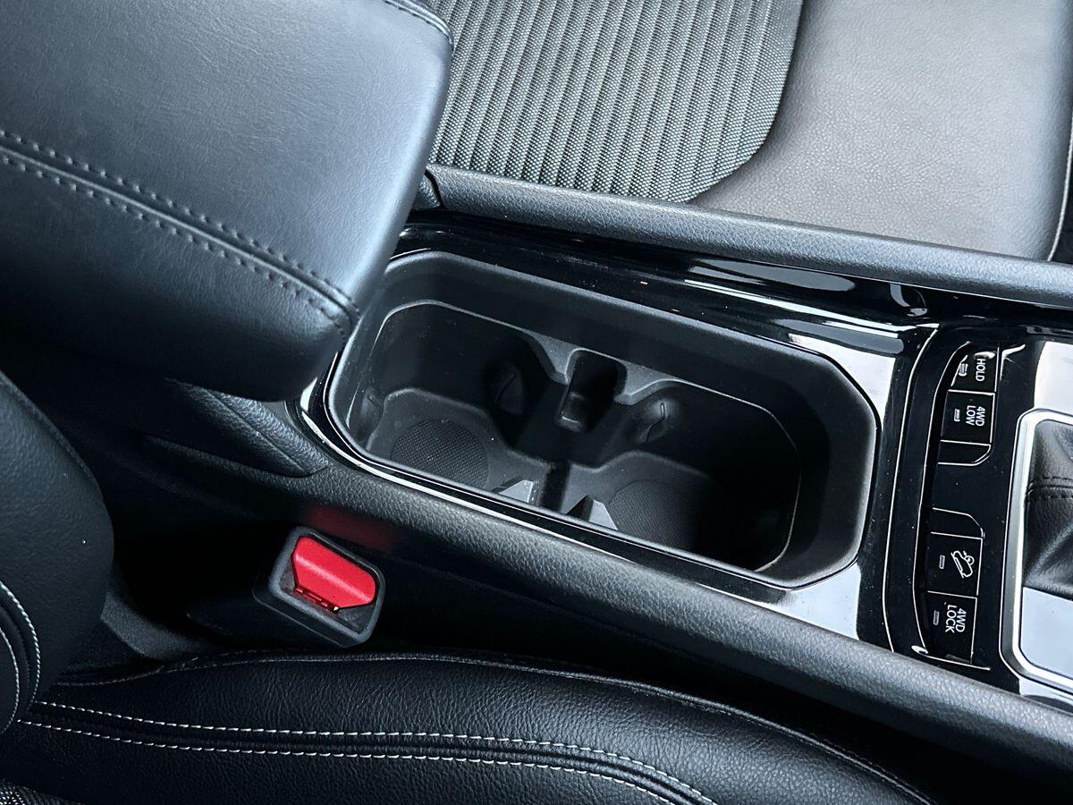 Used Jeep Compass 2024 for sale - 76839420: Photo 31