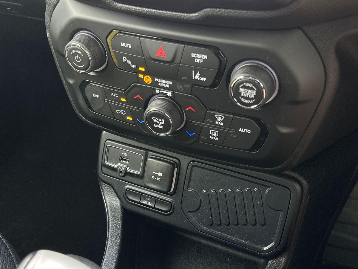 Used Jeep Renegade 2021 for sale - 76226673: Photo 25