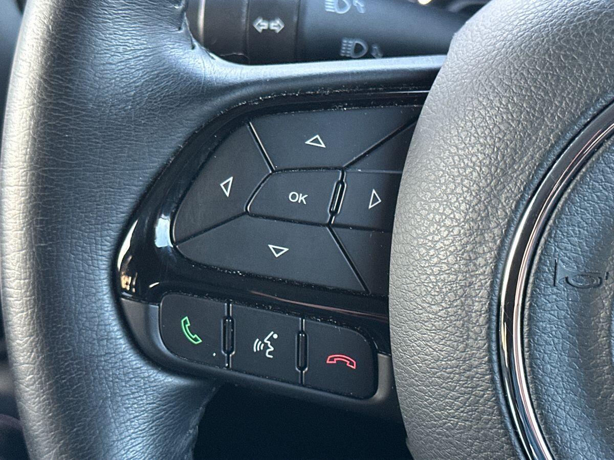 Used Jeep Renegade 2020 for sale - 76666892: Photo 15