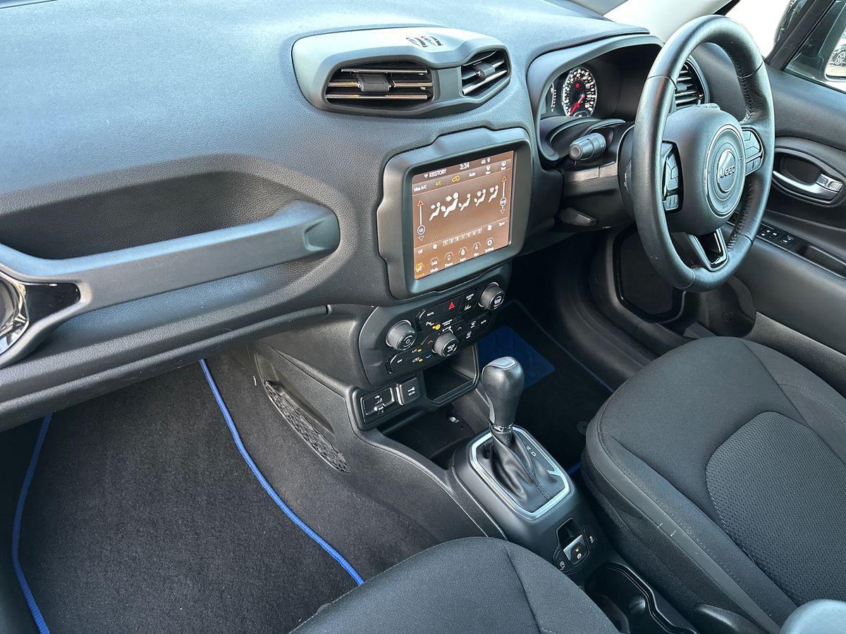 Used Jeep Renegade 2020 for sale - 76666892: Photo 2