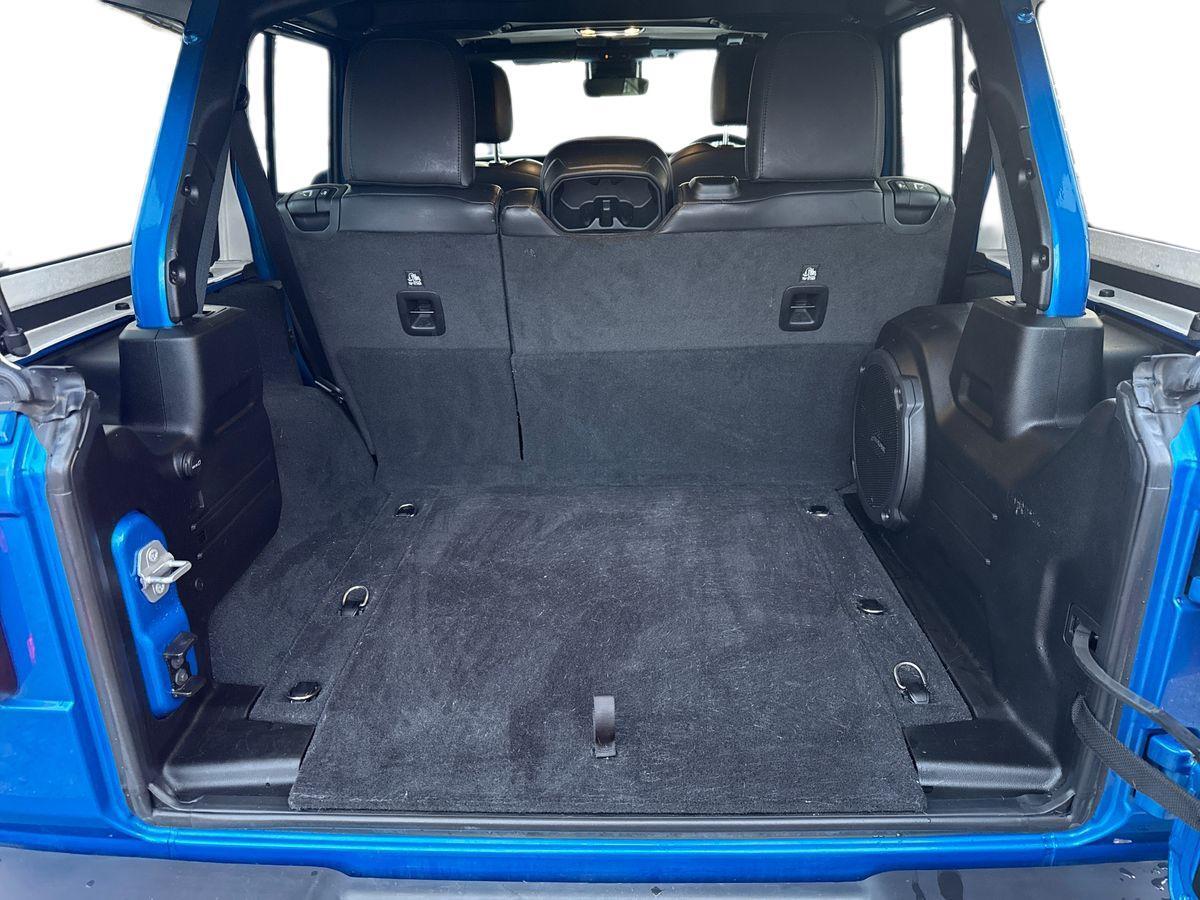 Used Jeep Wrangler 2023 for sale - 76935952: Photo 11