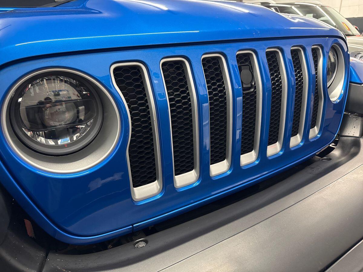 Used Jeep Wrangler 2023 for sale - 76935952: Photo 34