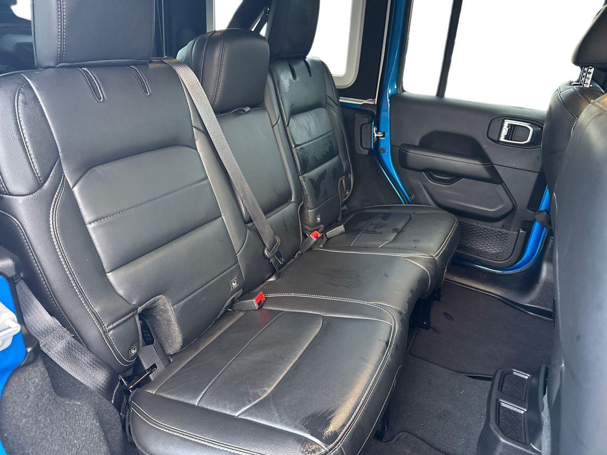 Used Jeep Wrangler 2023 for sale - 76935952: Photo 8