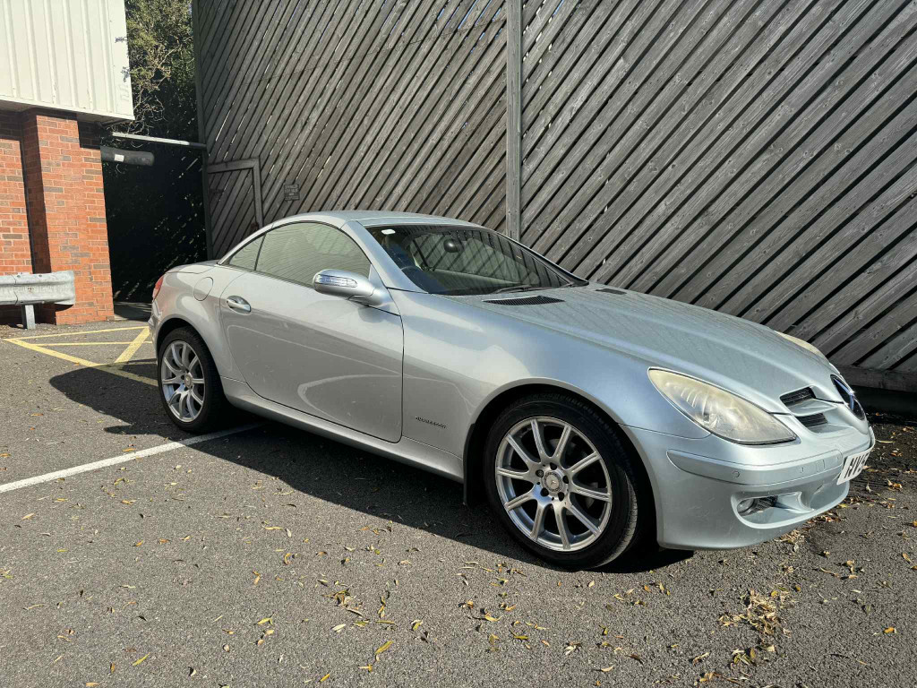 Used Mercedes-Benz SLK 2007 for sale - 76526112: Photo 2