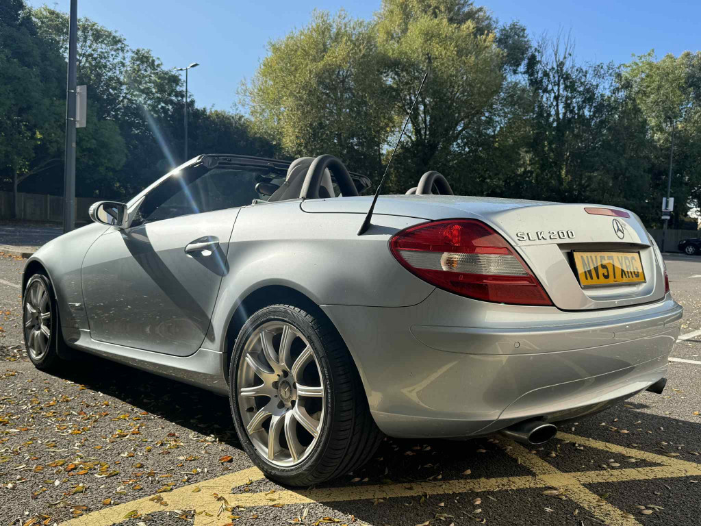 Used Mercedes-Benz SLK 2007 for sale - 76526112: Photo 6