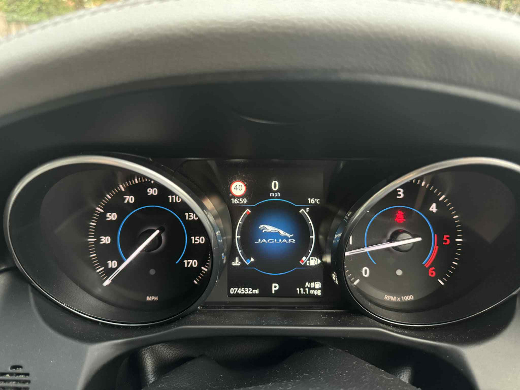 Used Jaguar XF 2015 for sale - 76446076: Photo 13