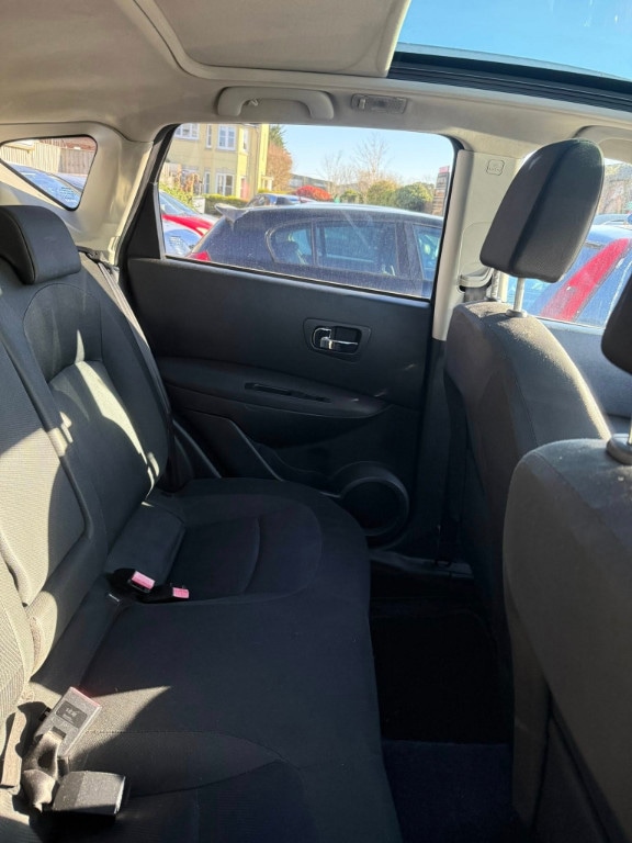 Used Nissan Qashqai 2011 for sale - 77977334: Photo 8