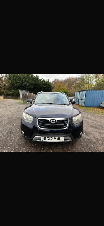 Used Hyundai Santa Fe 2012 for sale - 76555281: Photo 1