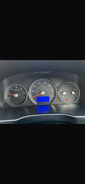 Used Hyundai Santa Fe 2012 for sale - 76555281: Photo 7