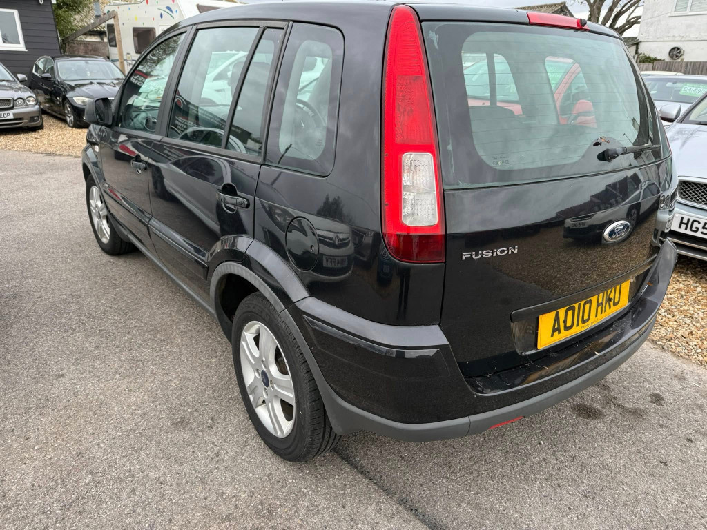 Used Ford Fusion 2010 for sale - 76446074: Photo 4