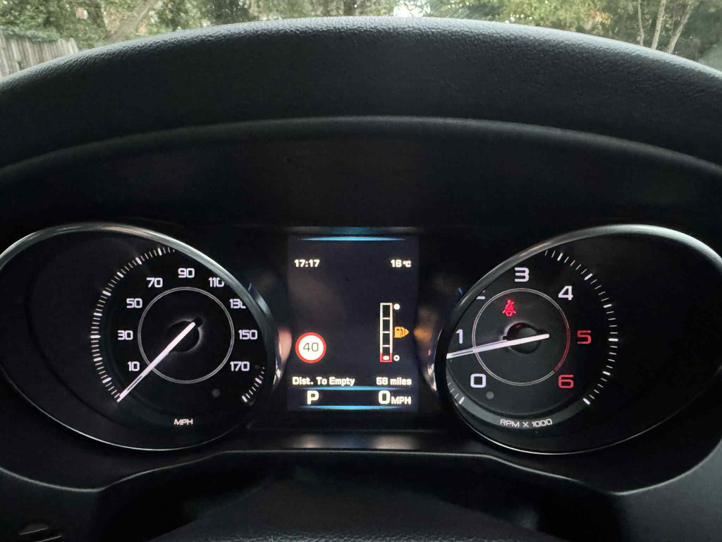 Used Jaguar XE 2016 for sale - 76446072: Photo 12