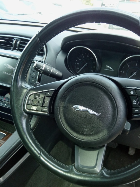 Used Jaguar F-Pace 2016 for sale - 76455625: Photo 7