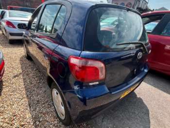 Used Toyota Yaris 2002 for sale - 74956503: Photo