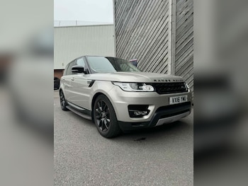 Used Land Rover Range Rover Sport 2016 for sale - 78599950: Photo