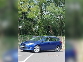 2014 - ZETEC NAVIGATOR 5-Door