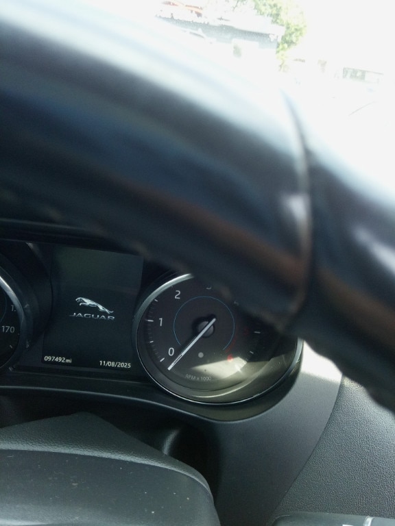 Used Jaguar F-Pace 2016 for sale - 76006996: Photo 8