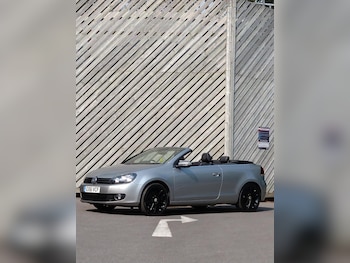 Used Volkswagen Golf 2011 for sale - 76364902: Photo