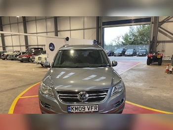 Used Volkswagen Tiguan 2009 for sale - 75536491: Photo