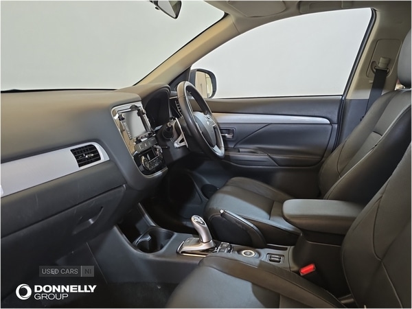 Used Mitsubishi Outlander 2015 for sale - 76840210: Photo 10