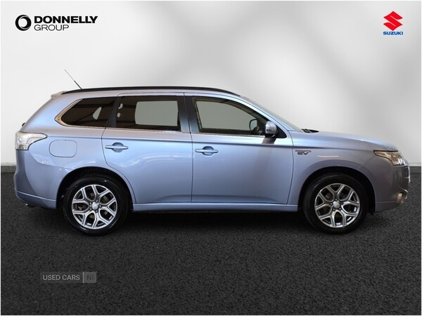 Used Mitsubishi Outlander 2015 for sale - 76840210: Photo 3