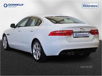 Used Jaguar XE 2017 for sale - 79472707: Photo