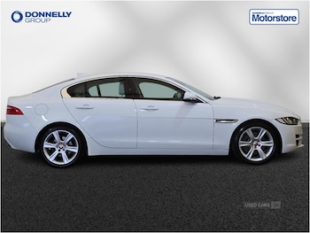 Used Jaguar XE 2017 for sale - 79472707: Photo