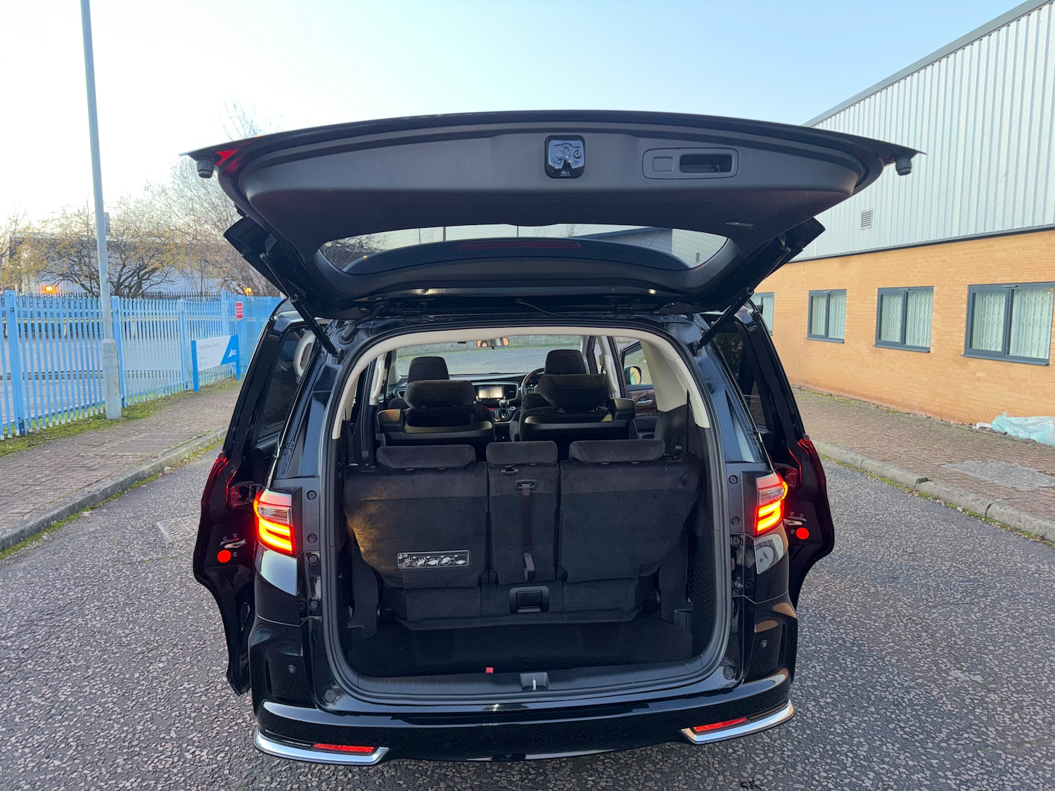 Used Honda Odyssey 2018 for sale - 77056526: Photo 20