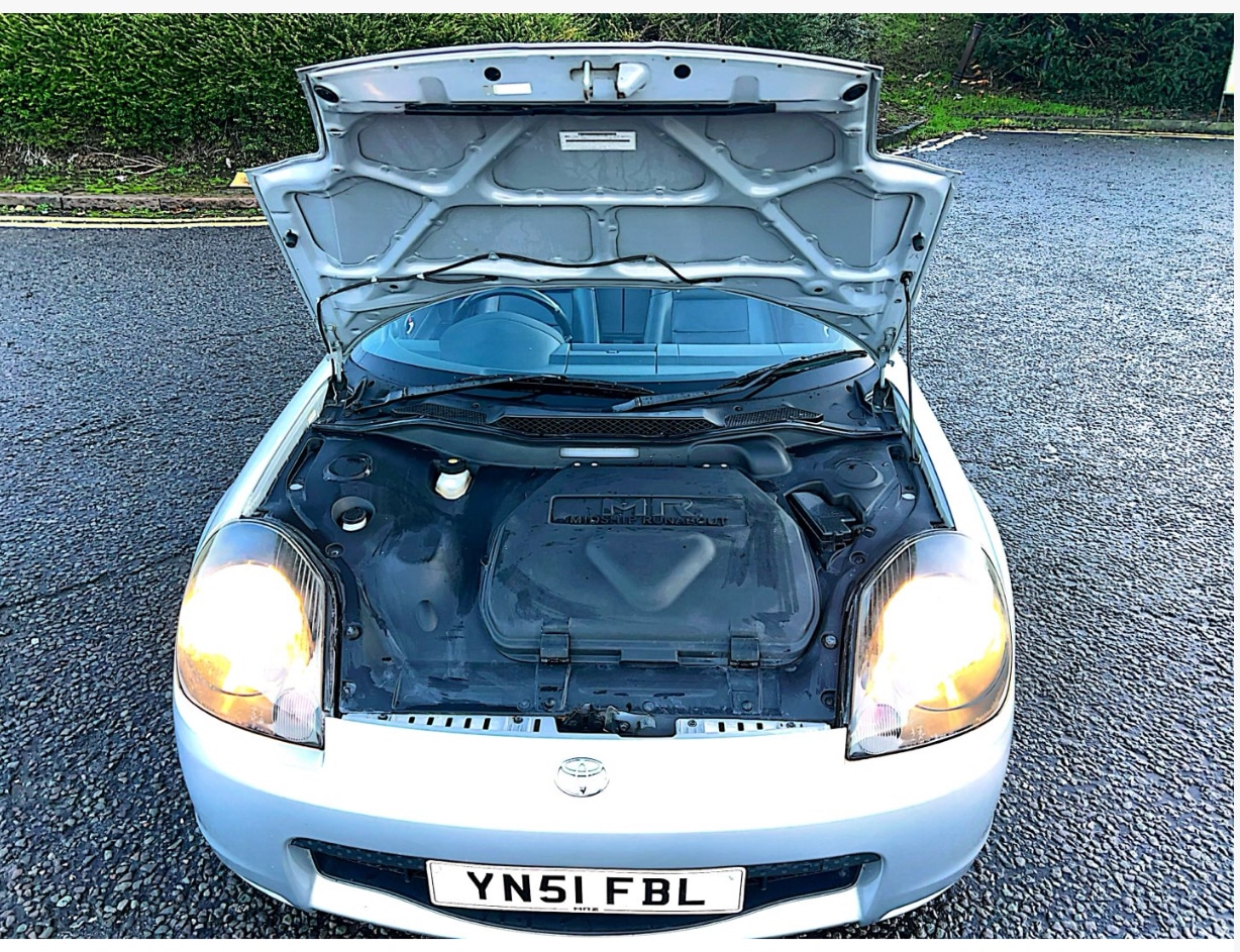 Used Toyota MR2 2001 for sale - 76370054: Photo 13