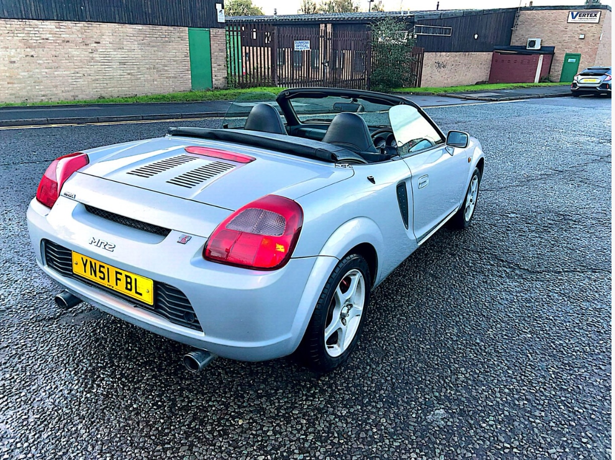 Used Toyota MR2 2001 for sale - 76370054: Photo 4