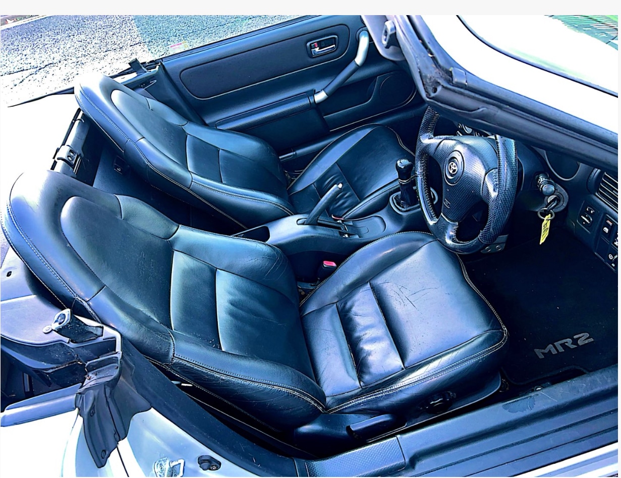 Used Toyota MR2 2001 for sale - 76370054: Photo 8