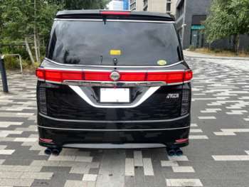 Used Nissan Elgrand 2010 for sale - 71993312: Photo