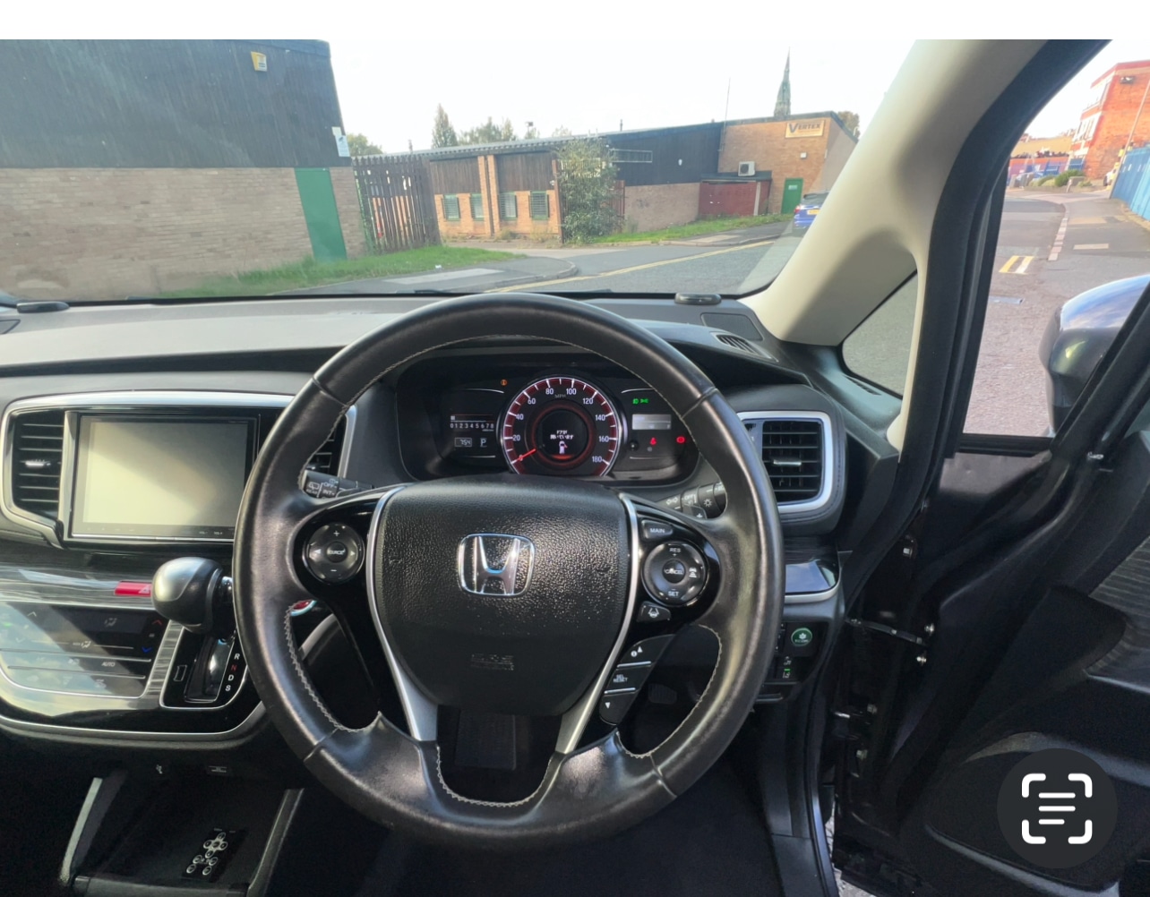 Used Toyota Estima 2024 for sale - 76179281: Photo 17