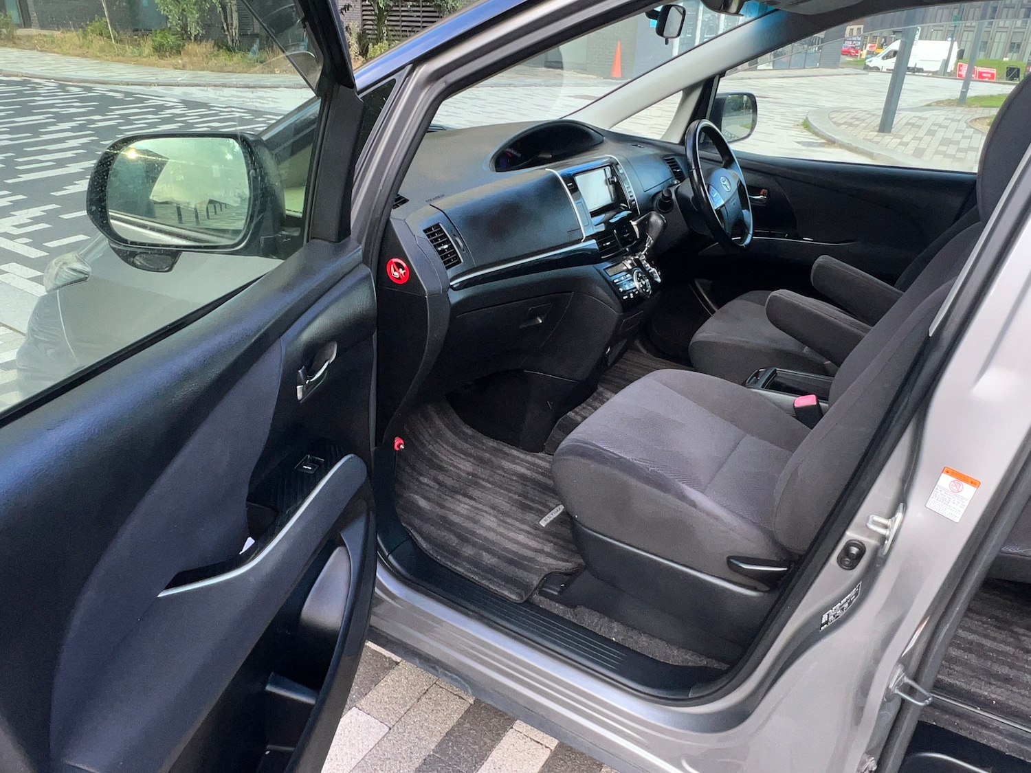 Used Toyota Estima 2024 for sale - 76098866: Photo 7