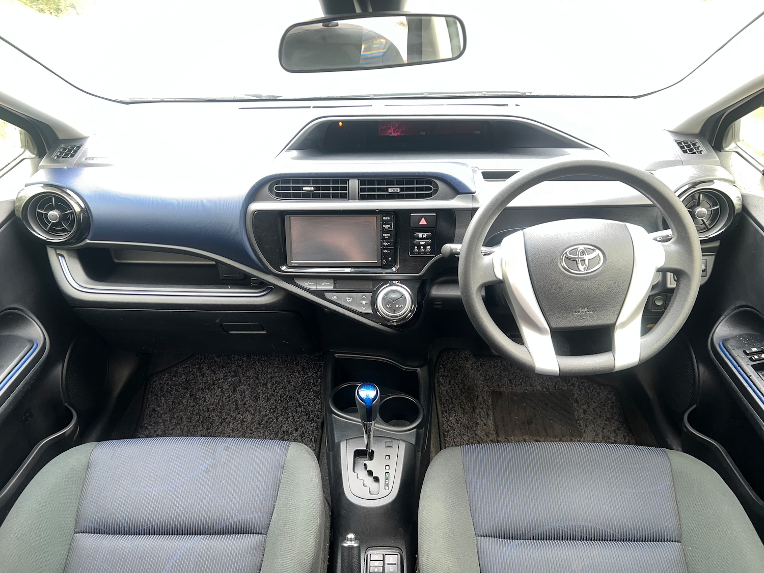 Used Toyota Aqua 2025 for sale - 76446108: Photo 12
