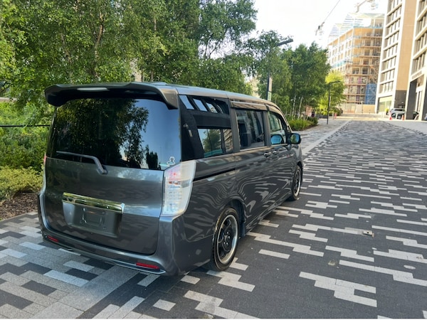 Used Honda Stepwagon 2024 for sale - 76098996: Photo 12