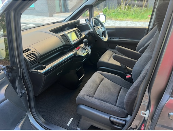 Used Honda Stepwagon 2024 for sale - 76098996: Photo 13