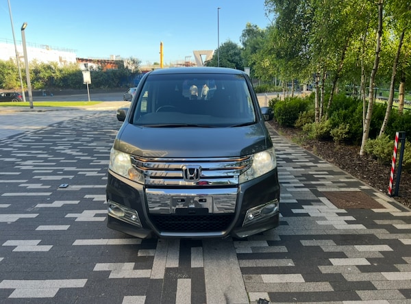 Used Honda Stepwagon 2024 for sale - 76098996: Photo 1