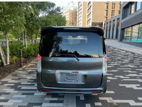 Used Honda Stepwagon 2024 for sale - 76098996: Photo 4