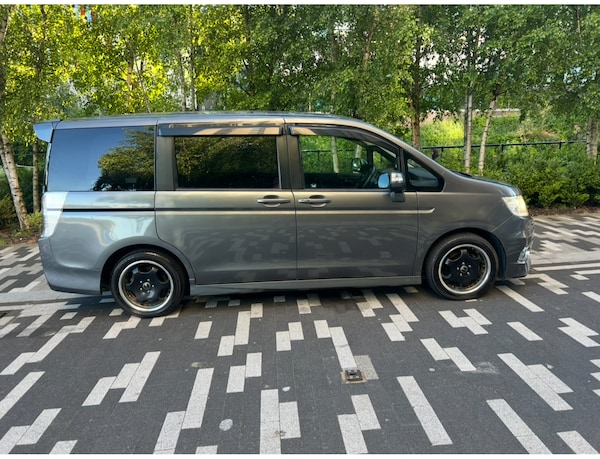 Used Honda Stepwagon 2024 for sale - 76098996: Photo 6