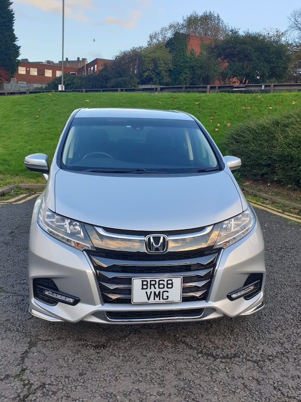 Used Honda Odyssey 2018 for sale - 70311444: Photo 3