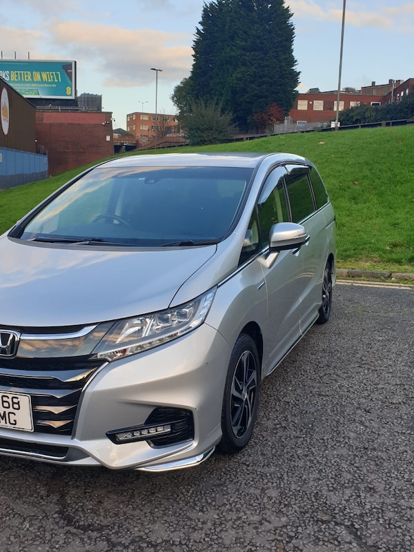 Used Honda Odyssey 2018 for sale - 70311444: Photo 5