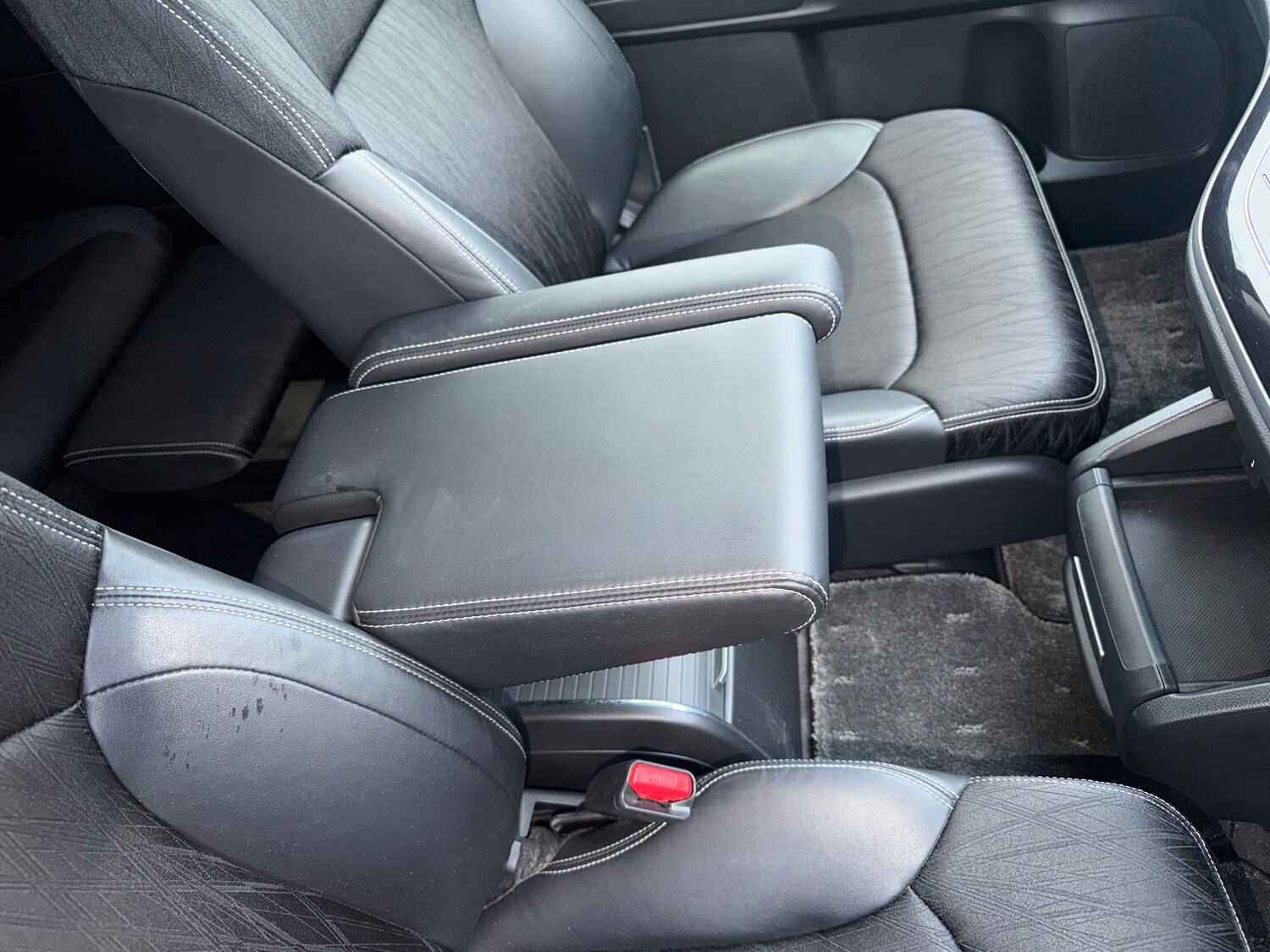 Used Honda Odyssey 2017 for sale - 77479924: Photo 32