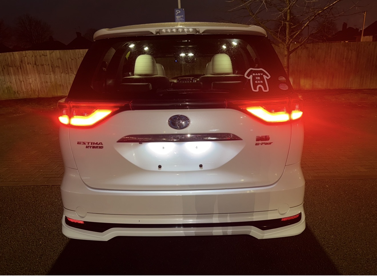 Used Toyota Estima 2017 for sale - 77056548: Photo 14